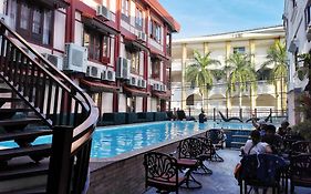 Chanthapanya Hotel